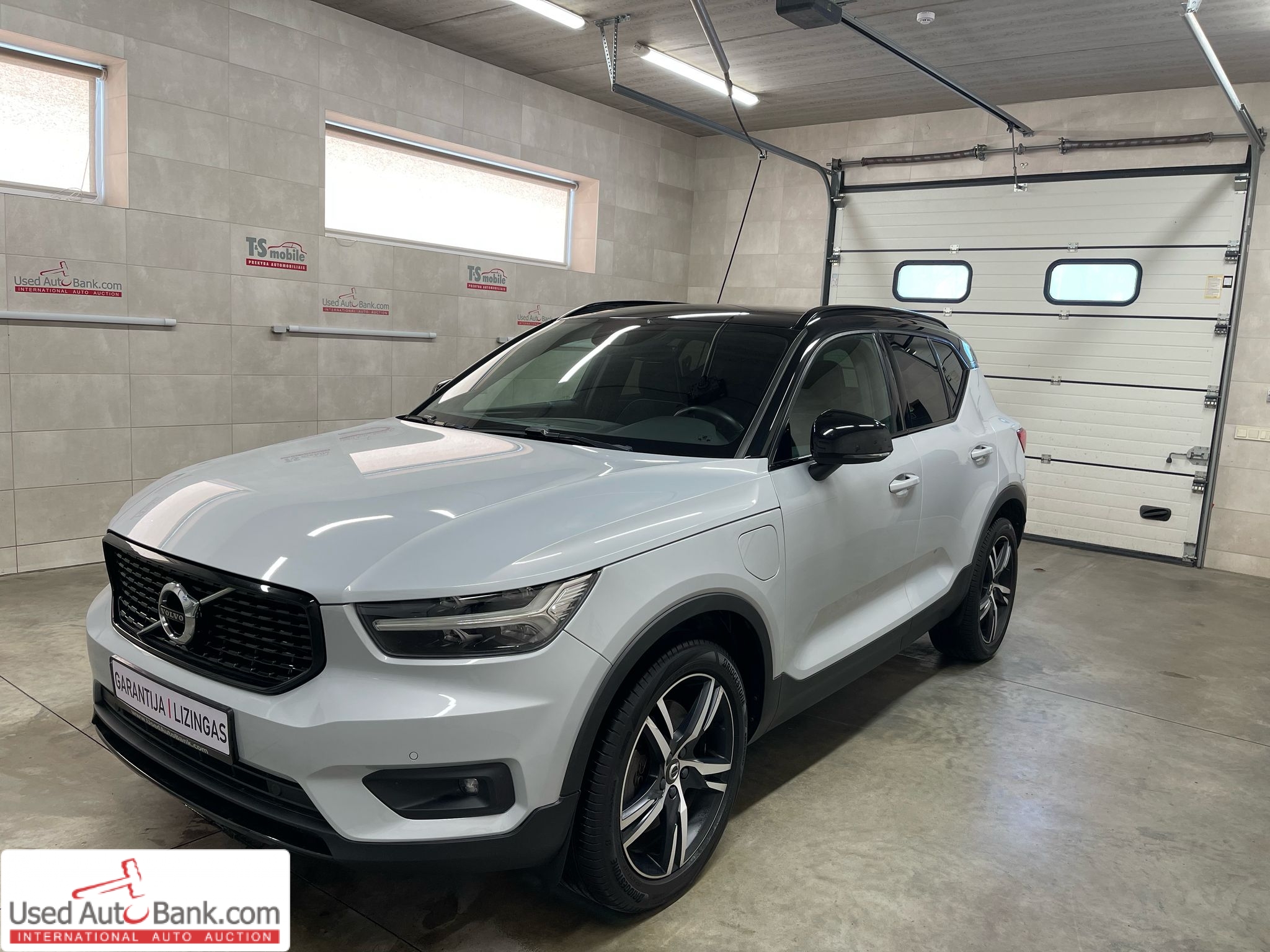 Volvo XC 40 R-design
