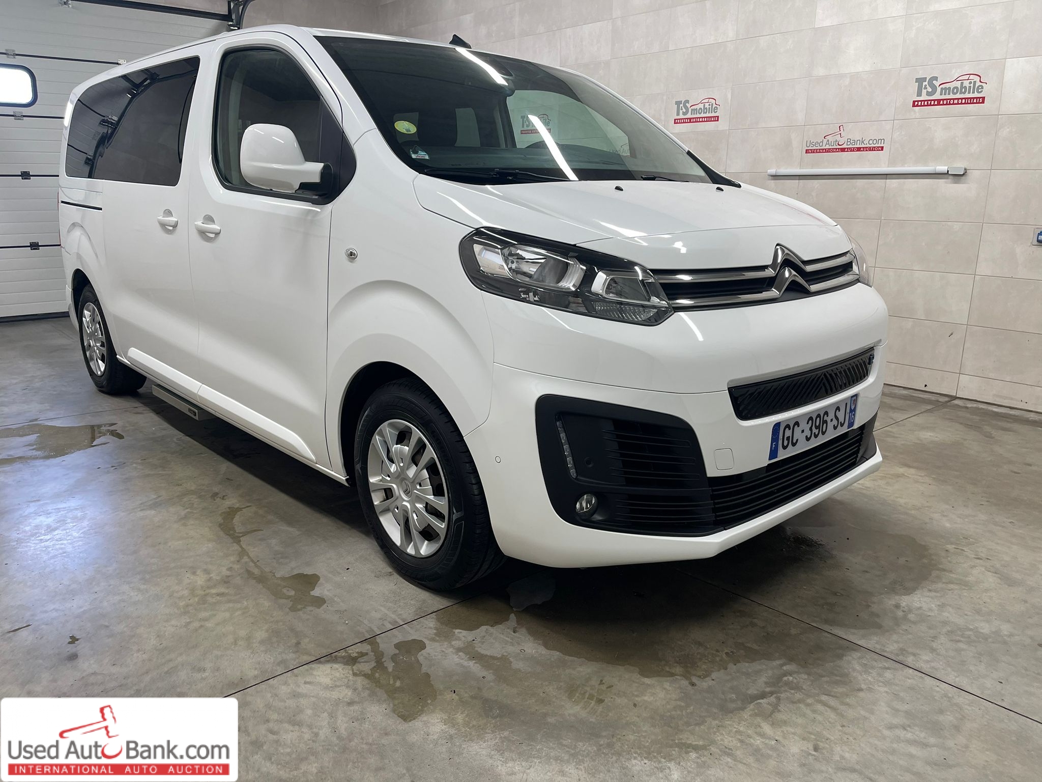 CITROEN Ë-SpaceTourer