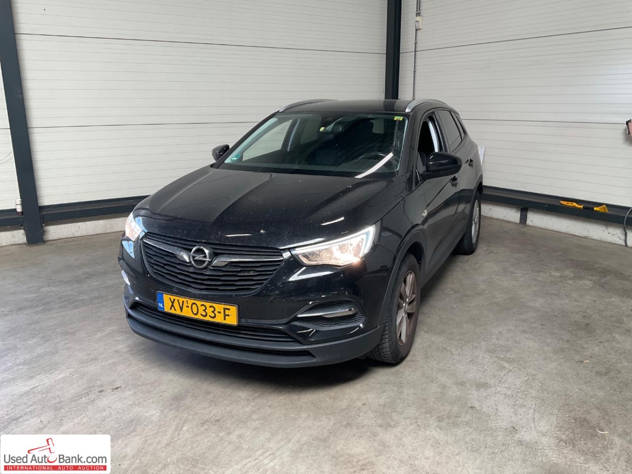 OPEL Grandland X 1.2 Turbo Business +