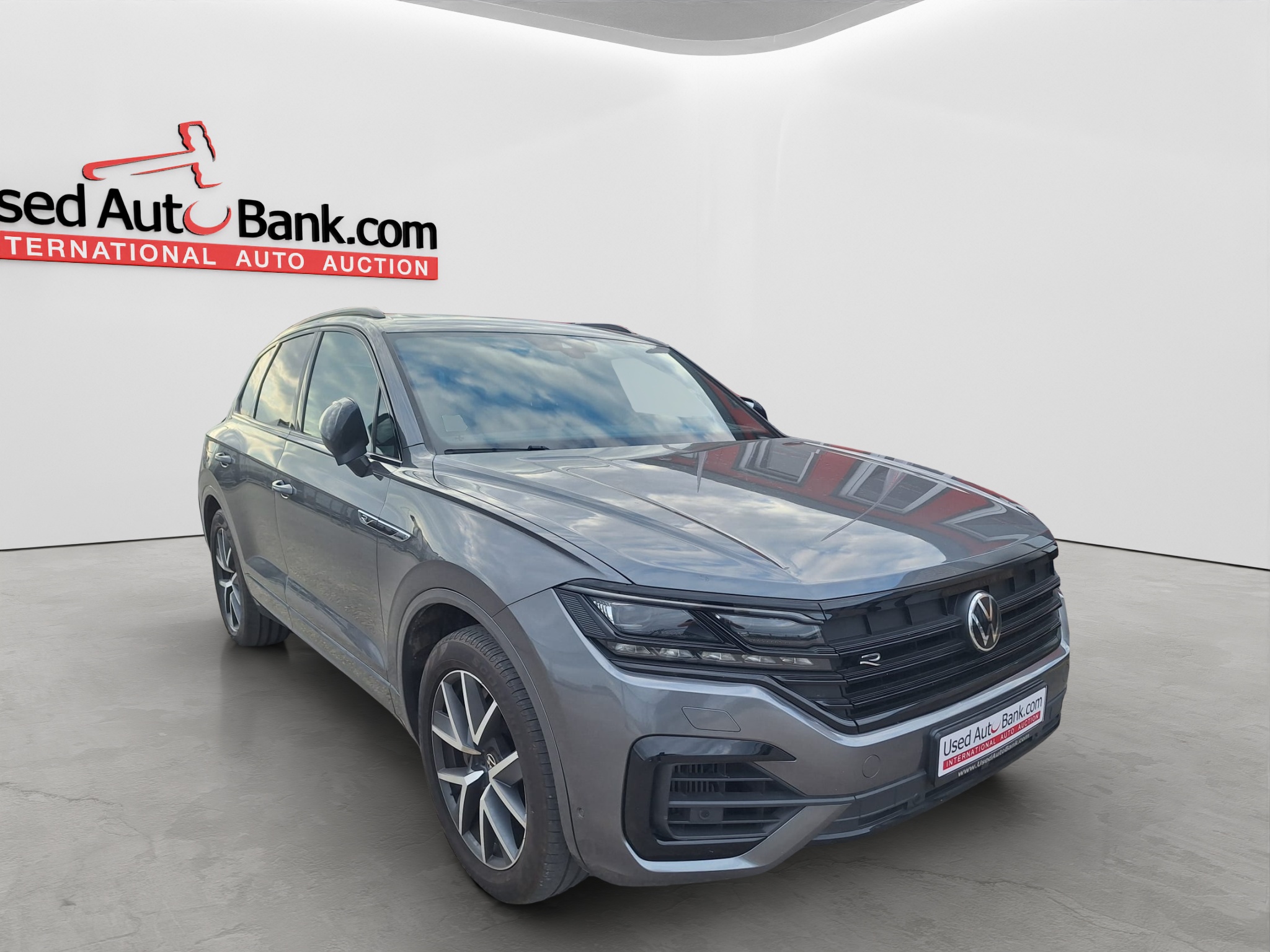 VOLKSWAGEN TOUAREG R 3.0 TSI