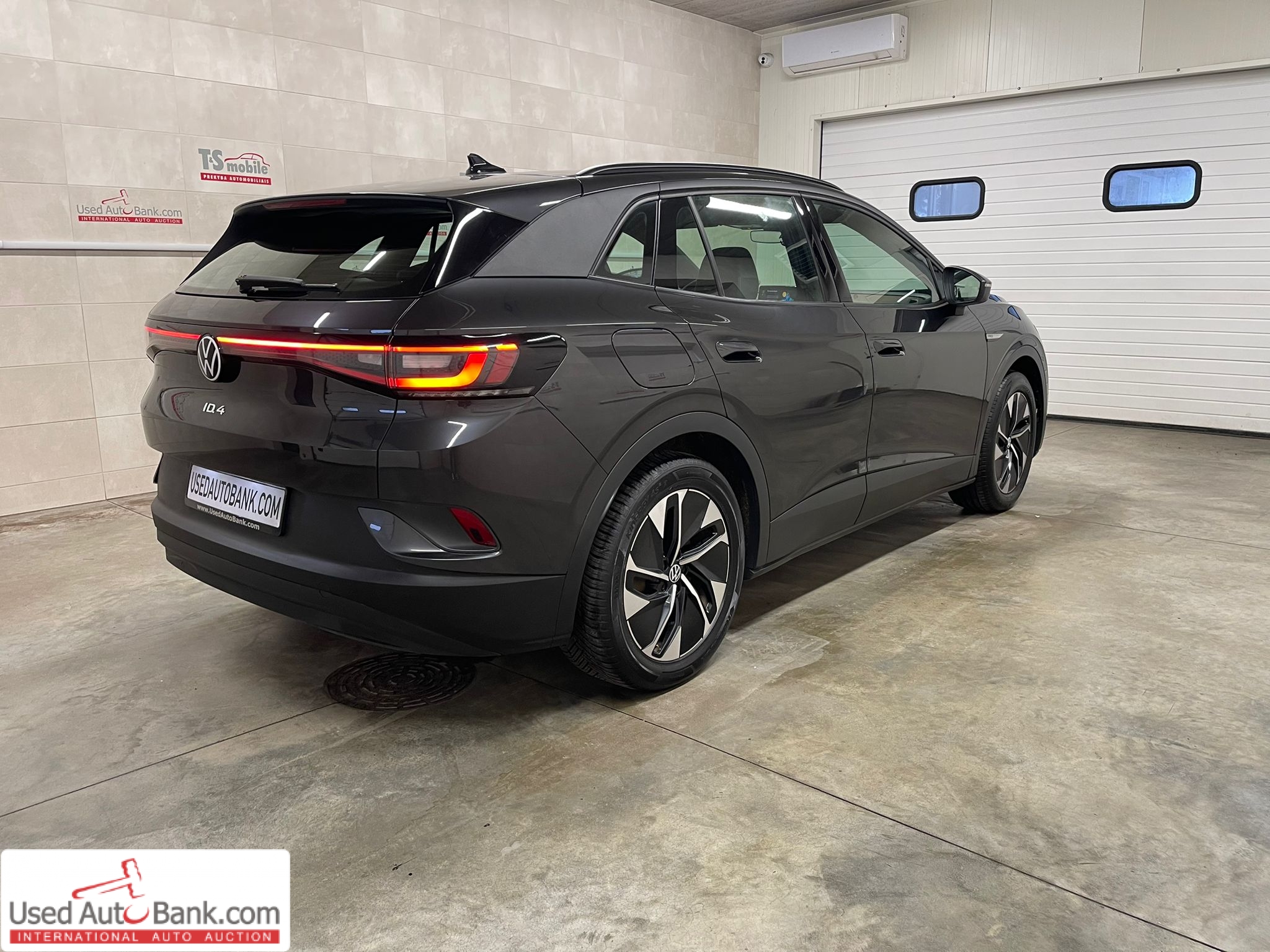 VOLKSWAGEN ID.4 PRO PERFORMANCE