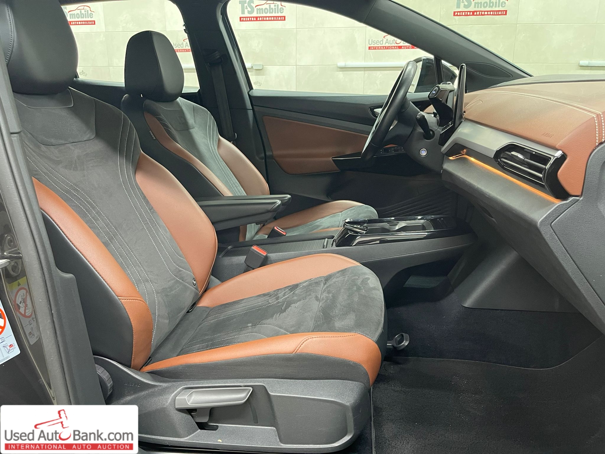 VOLKSWAGEN ID.4 PRO PERFORMANCE