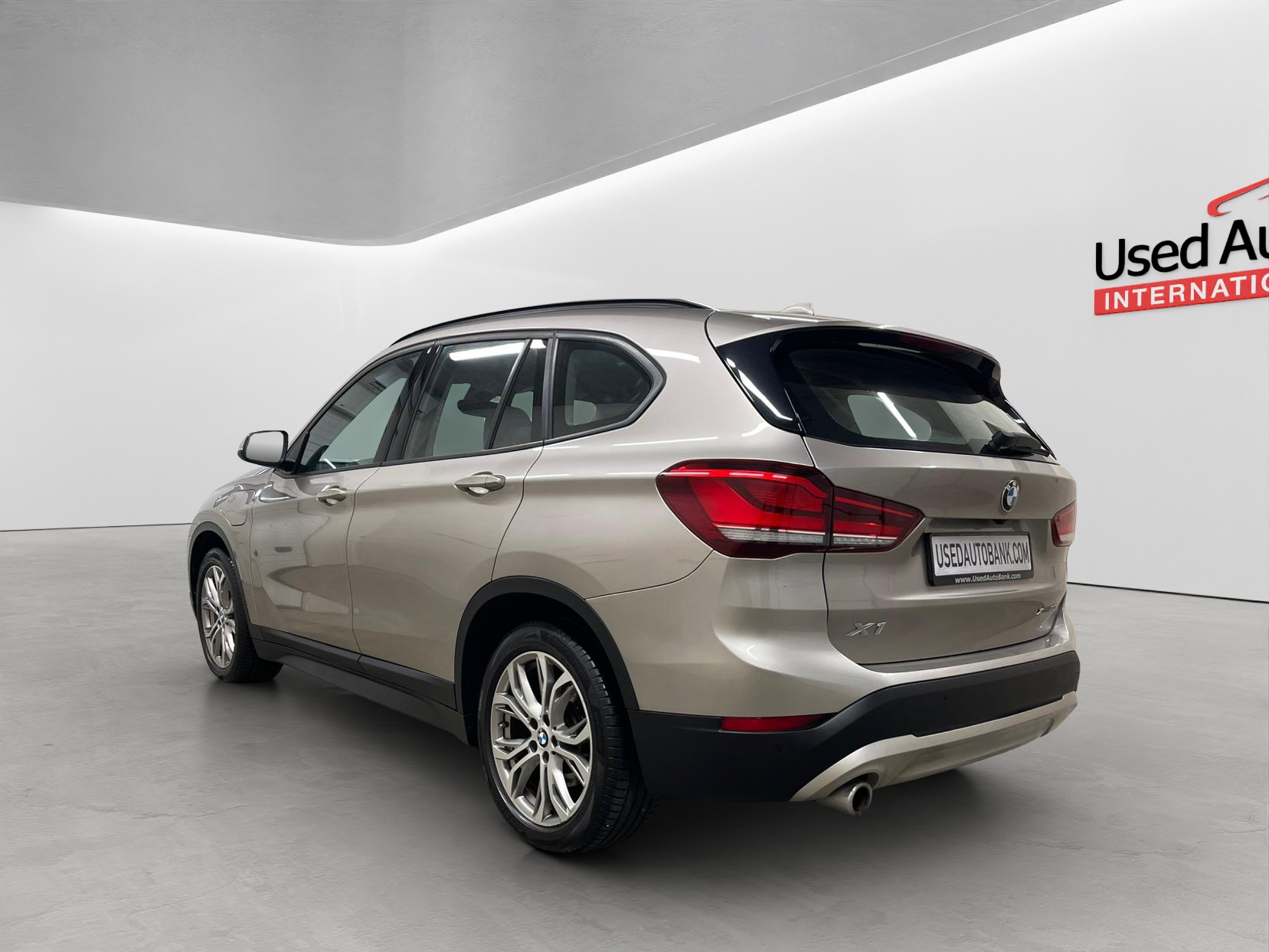 BMW X1 XDRIVE 25E BUSINESS ADVANTAGE