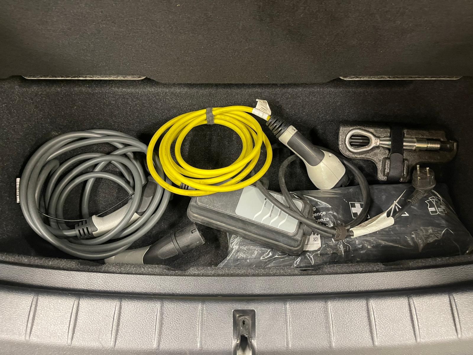 BMW X1 XDRIVE 25E BUSINESS ADVANTAGE