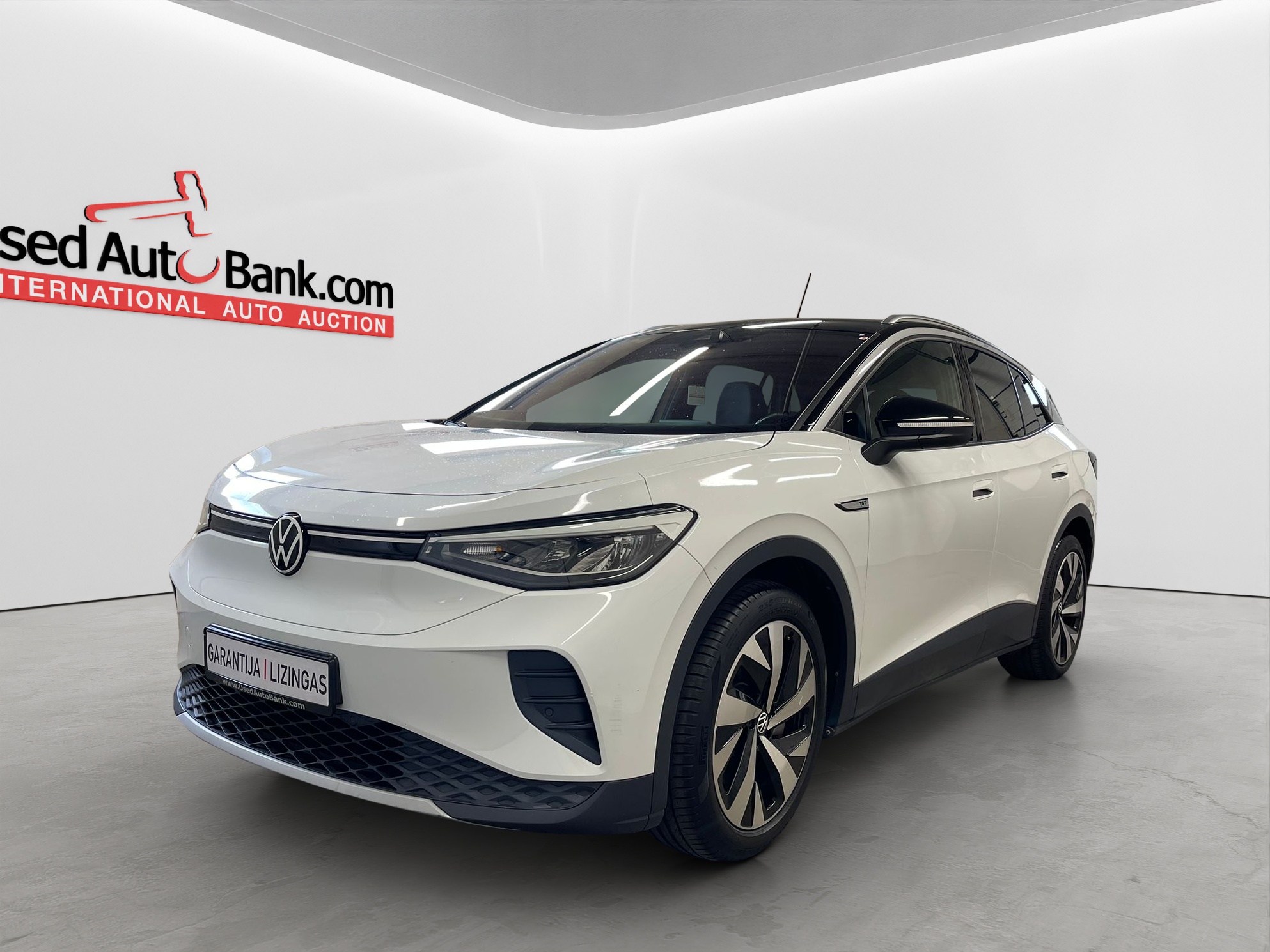 VOLKSWAGEN ID.4 PRO (77KWH)