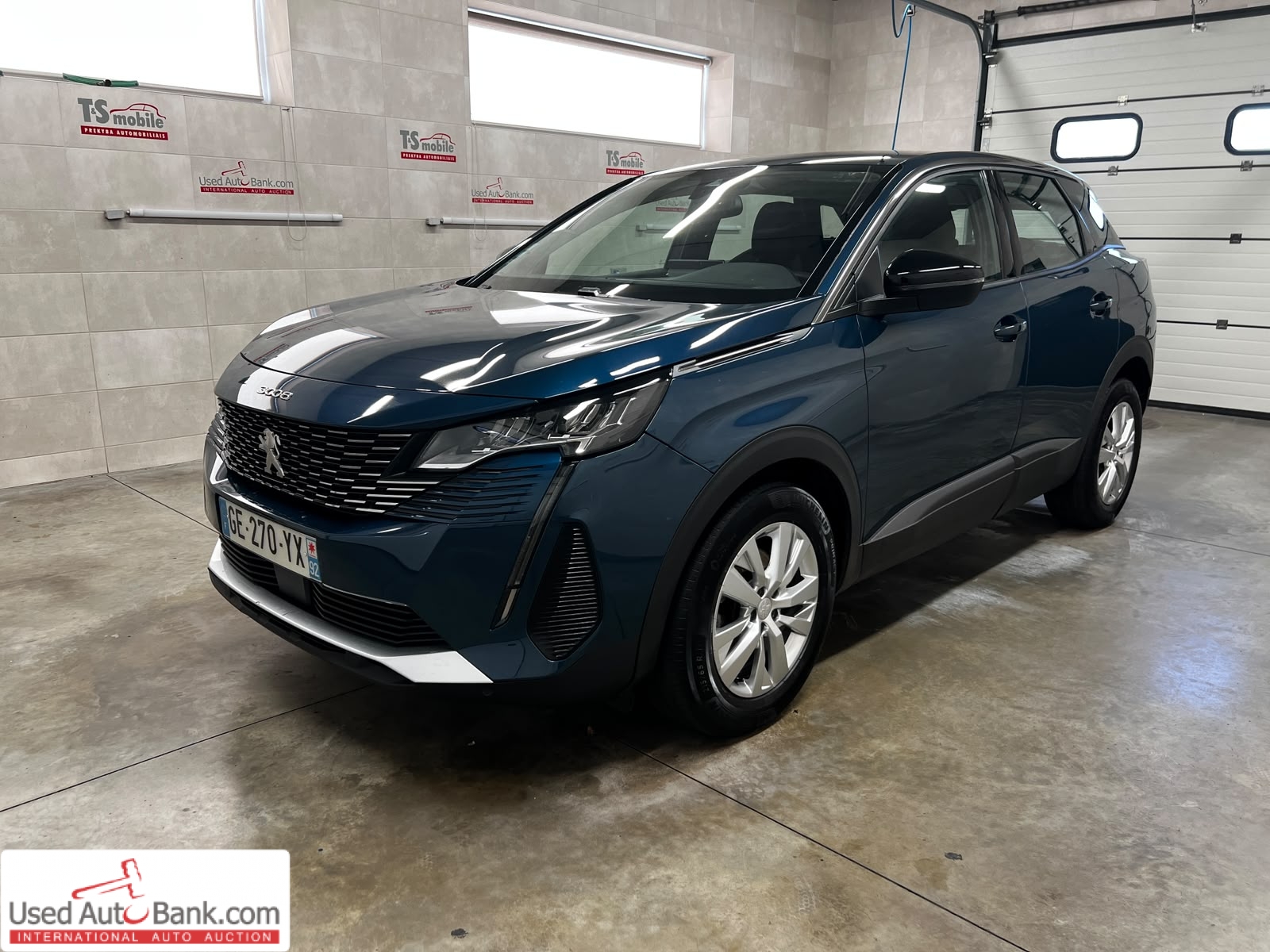Peugeot 3008 1.2 PURETECH AUTO ACTIVE